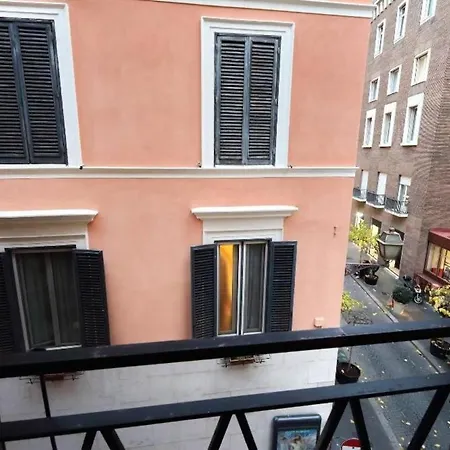 Piazza Di Spagna Halldis *